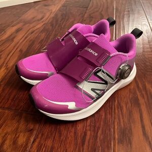 New Balance girls BOA sneakers
